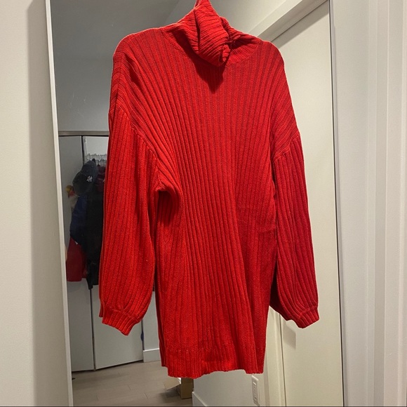 Urban Outfitters Red turtle neck knit tunic dress - Picture 2 of 4